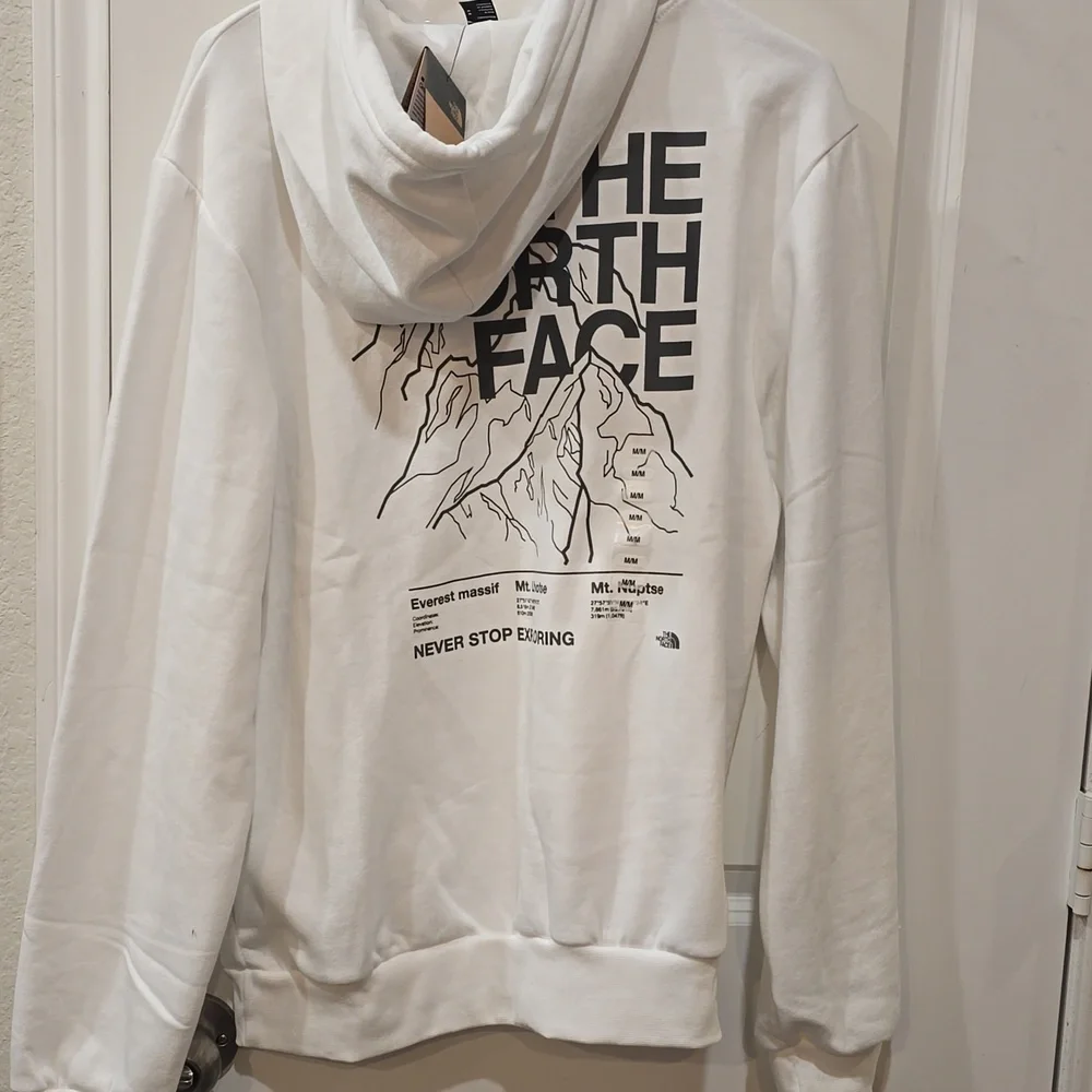 The North Face Mountain Top Hoodie- White‎